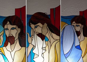 LUCIA SIGNORACCI presenta VIA CRUCIS DI SAN MAURIZIO Un cammino in trasparenza