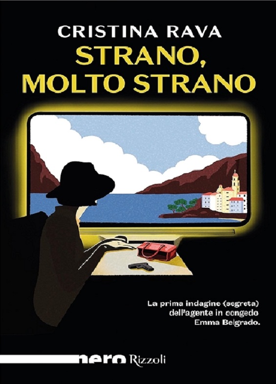 STRANO, MOLTO STRANO