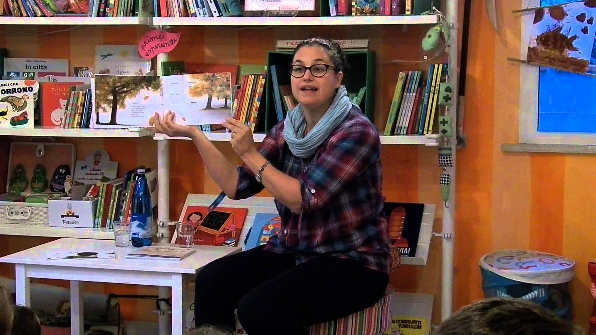 LEGGIAMO LE STORIE (IMPARARE A RACCONTARE PER COMUNICARE CON I NOSTRI BAMBINI) di ELISA MAZZOLI